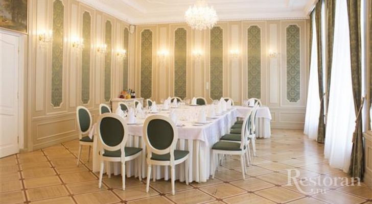 banqueting hall  Smolninskij
