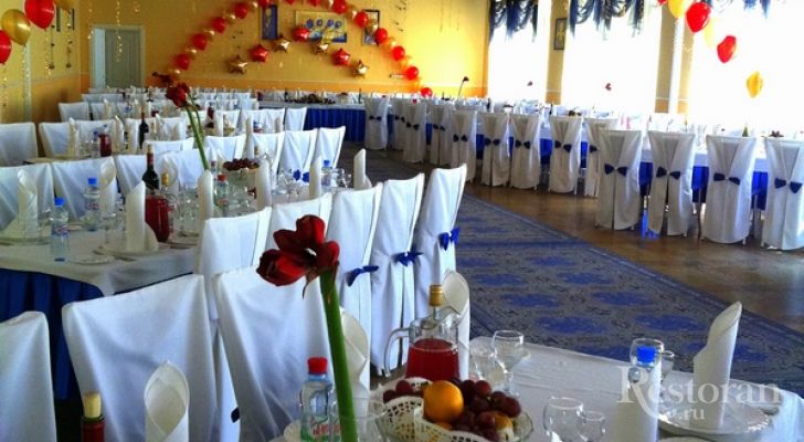 banqueting hall  Kosmos in Fili